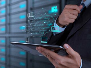 ITプロジェクト管理ガイド2024：トップ7のソフトウェア、利点、および手順